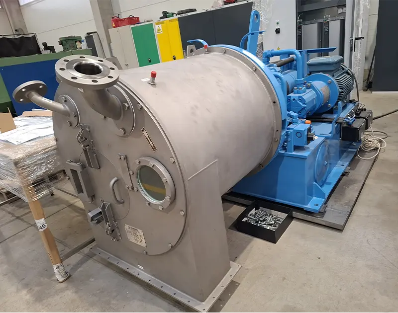 Horizontale Schubzentrifuge für die Verarbeitung von Nitrocellulose