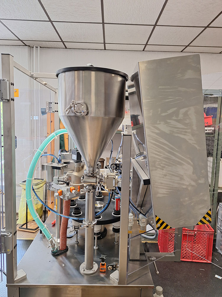 Tubenfüll- und Verschließmaschine UNIT 175